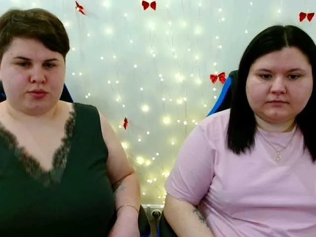 BeckyAndEllen on BongaCams