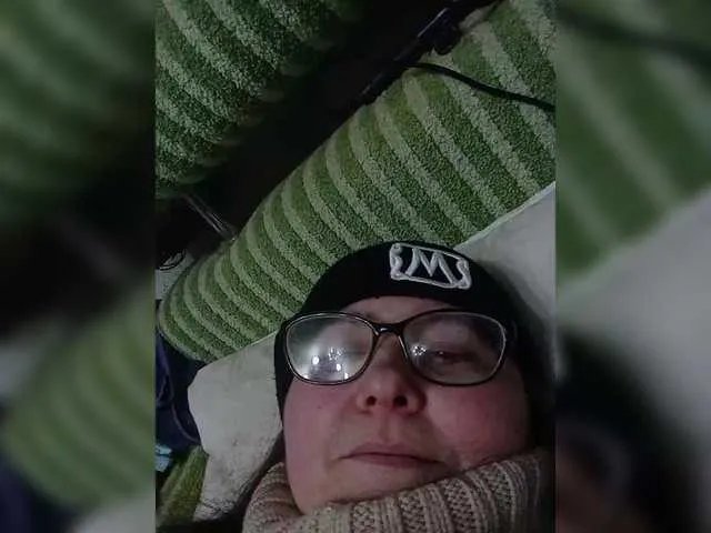 Fox981 — Hello my name is Fox. Privat 70 Boobs50ass 80pussy 100 I'm selling my panties-1000