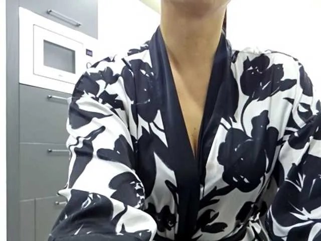 Offline ILANA69 on BongaCams