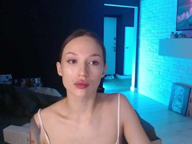 Offline Jade-Lumin on BongaCams