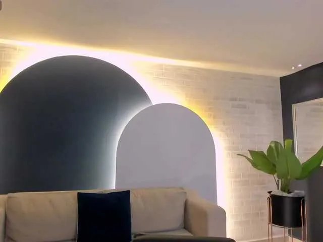 KaiaFerreira — Today I'll be your naughty girl, i wanna feel u on me  Goal: fucking my pussy  Ig: Kaiaferreiraa @remain Tokens Left 