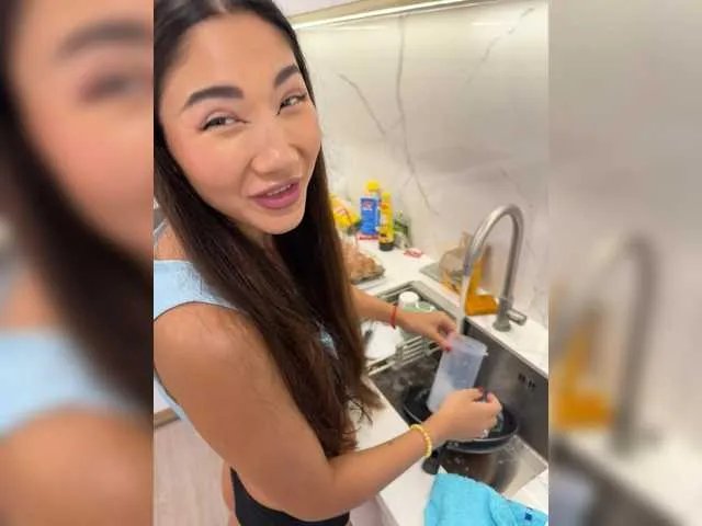 lean-lie on BongaCams