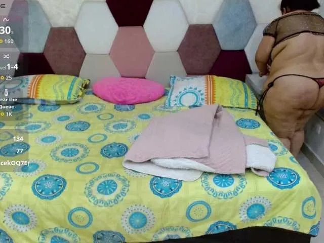 Freechat marianabbw on BongaCams