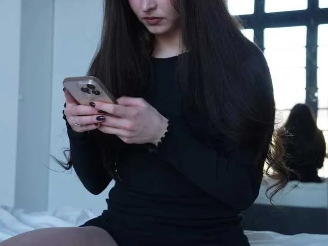 Offline Merrimarina on BongaCams