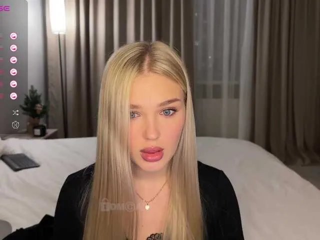 Offline SOFICUMS on BongaCams