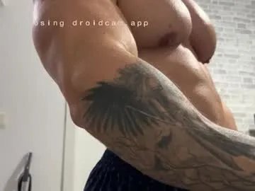 couplemuscle40 — GOAL: OIL DICK SHOW [100 tokens remaining] ENJOY #MUSCLEBEAST #CUM #FLEX #MASTER #MUSCLE