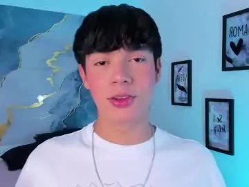 isaac_kurtt — GOAL: BOUCING ASS [25 tokens remaining] Welcome to my room! Im your favorite model  #anal #bigcock #latino #femboy #young