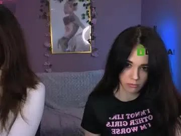 mikameovv on Chaturbate