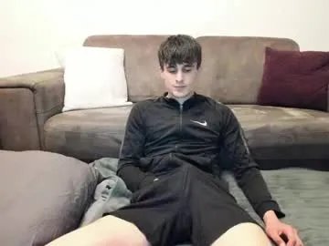 skinnyguywithbigd