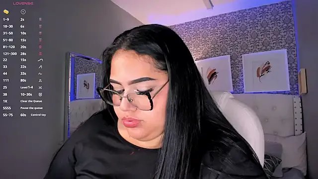 _michel_bbw on StripChat