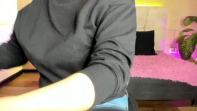 Freechat _michonne_ on StripChat