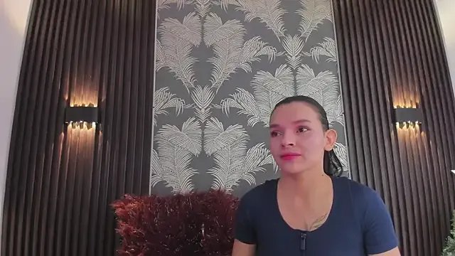 _shantal_smith on StripChat