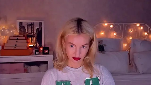 aestetick on StripChat