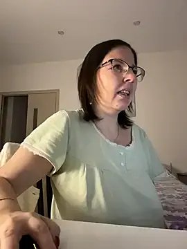 B_Bonya_m on StripChat