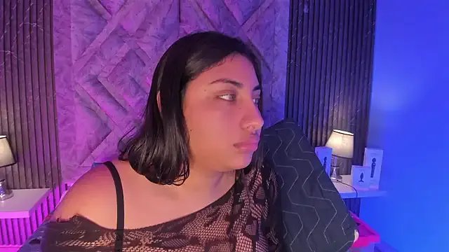 Freechat CANDYGABYY on StripChat