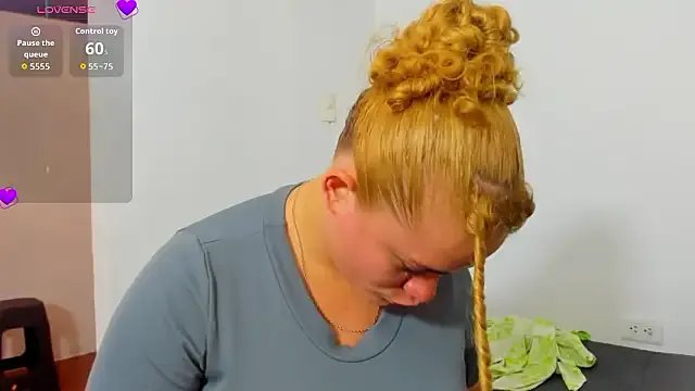 Freechat Cherrysweetyx on StripChat