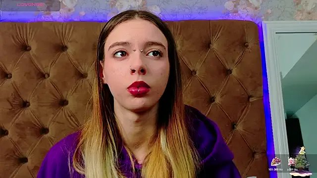 Freechat CoraVex on StripChat