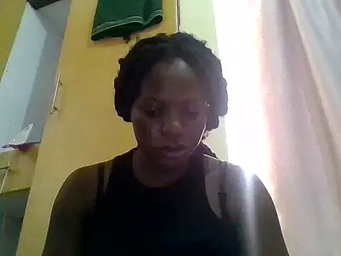 Creamypussy21 on StripChat