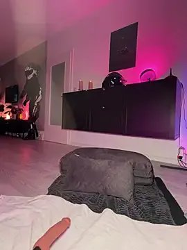 DirtyDahlia — 3 min Toy Controlle last Tipper