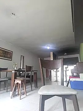 divinityros on StripChat