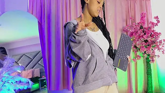 Elith_noa — DOGGY PLUG ANAL