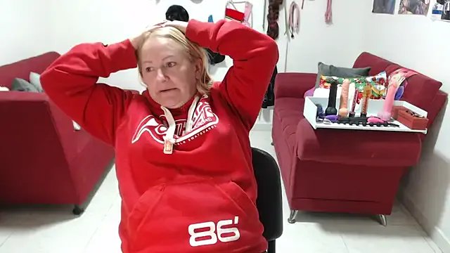 emperabigbootybigass on StripChat 