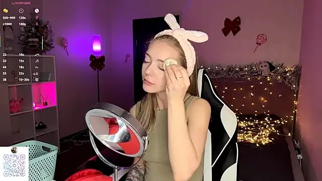 EvaPeace on StripChat