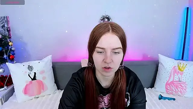 Freechat Evarey_ on StripChat