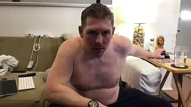 God_Of_ThundeRR on StripChat