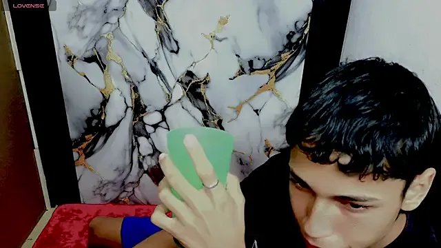 Im_david02 — show cum in public # 2