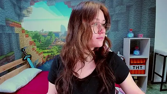 StripChat JudithEverly is Freechat JudithEverly — succubus wants to play(blowjob+drool)