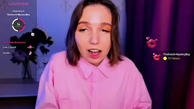 Freechat KindHazelHere_ on StripChat