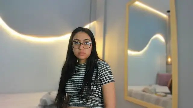 lucelly_15 on StripChat