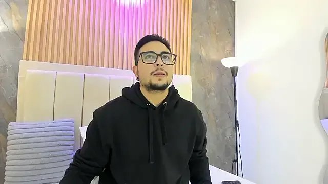 marcus_harris on StripChat