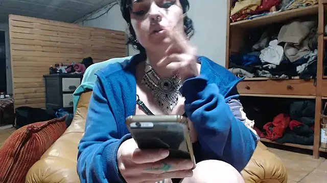 metamorphosiskin on StripChat