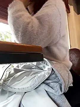 Michiko1 — sneak around the cafe