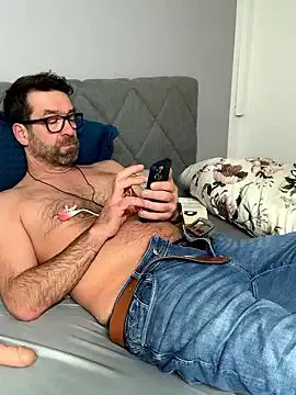 Sash_Ge on StripChat