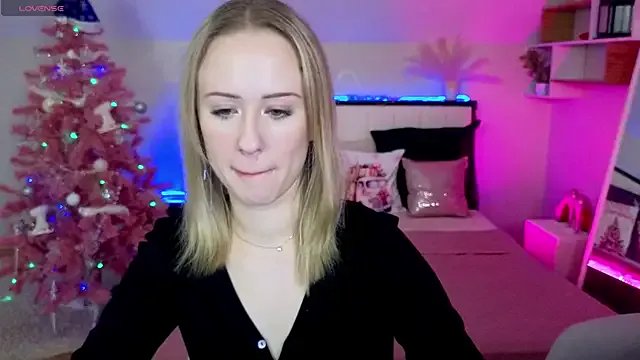 SashaBrooks on StripChat