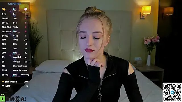 Stacy_River on StripChat