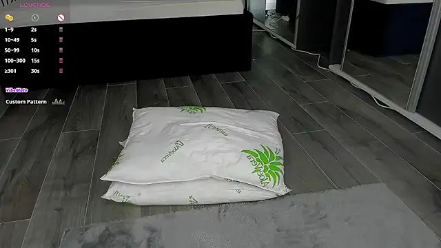 SugarPixiee on StripChat