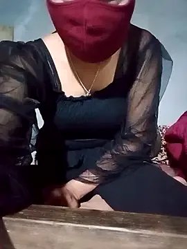 Freechat sulove_xx on StripChat