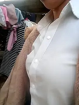 Freechat sulove_xx on StripChat