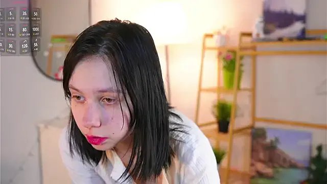 SuzanneHowse — Do you want to see my wet panties?