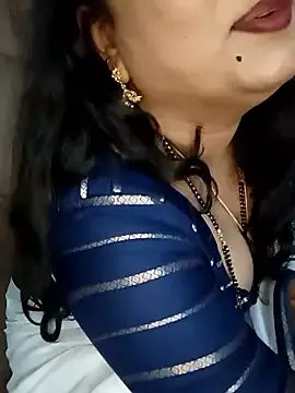 Telugu_Urmila_kannada — Bra&panty shower show