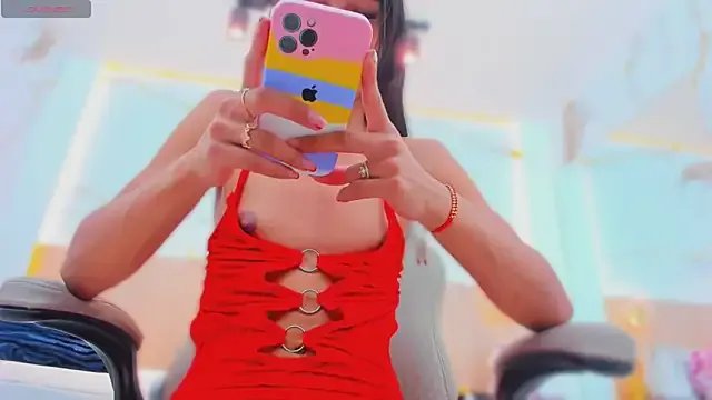 Freechat valirya_devote on StripChat