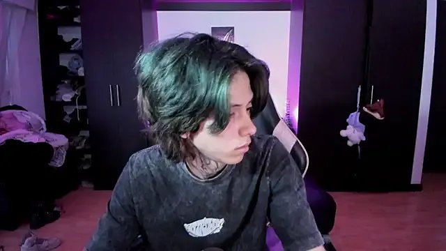 Freechat xIce_Boy on StripChat