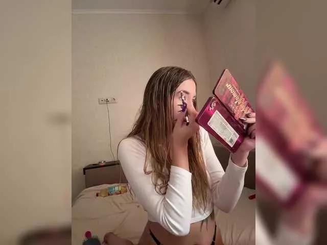 alizii from BongaCams