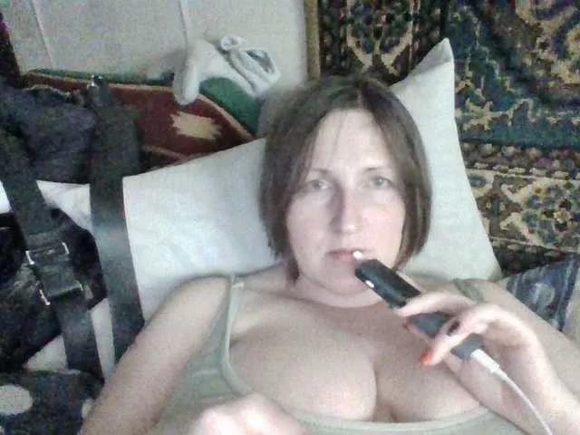 Try sweet camwhore AllaSowinskaya AllaSowinskaya from BongaCams