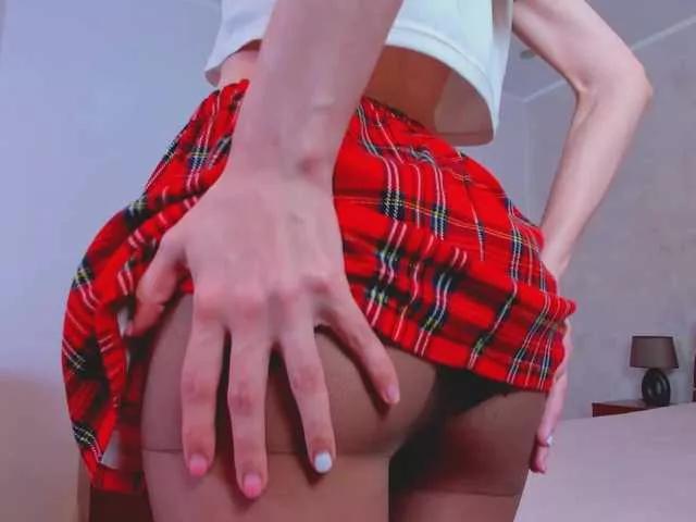 AnalisaMilford from BongaCams