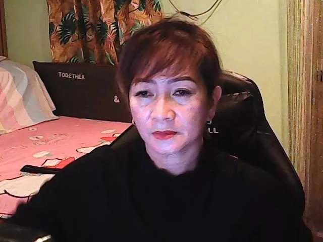 Arriane116 on BongaCams 